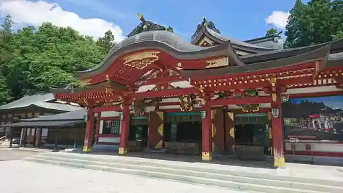 盛岡八幡宮の本殿