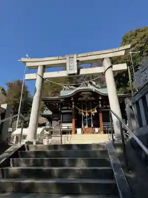 長津田王子神社の{uncategorized: "未分類", other: "その他", undefined: "問題あり", building: "その他建物", grave: "お墓", sacred_gate: "鳥居", guardian: "狛犬", statue: "像", buddha: "仏像", history: "歴史", nature: "自然", garden: "庭園", animal: "動物", pagoda: "塔", temizu: "手水舎", mountain_gate: "山門・神門", sanctuary: "本殿・本堂", subordinate: "末社・摂社", art: "芸術", scenery: "景色", jizo: "地蔵", ema: "絵馬", goshuin: "御朱印", omikuji: "おみくじ", items: "授与品その他", amulet: "お守り", goshuincho: "御朱印帳", eats: "食事", festival: "お祭り", votive_dance: "神楽", shichigosan: "七五三参", wedding: "結婚式", experience: "体験その他", initially: "初詣", around: "周辺", anti_infection: "感染症対策"}