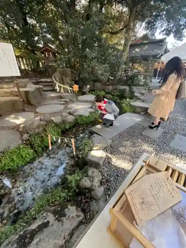 川越氷川神社の{uncategorized: "未分類", other: "その他", undefined: "問題あり", building: "その他建物", grave: "お墓", sacred_gate: "鳥居", guardian: "狛犬", statue: "像", buddha: "仏像", history: "歴史", nature: "自然", garden: "庭園", animal: "動物", pagoda: "塔", temizu: "手水舎", mountain_gate: "山門・神門", sanctuary: "本殿・本堂", subordinate: "末社・摂社", art: "芸術", scenery: "景色", jizo: "地蔵", ema: "絵馬", goshuin: "御朱印", omikuji: "おみくじ", items: "授与品その他", amulet: "お守り", goshuincho: "御朱印帳", eats: "食事", festival: "お祭り", votive_dance: "神楽", shichigosan: "七五三参", wedding: "結婚式", experience: "体験その他", initially: "初詣", around: "周辺", anti_infection: "感染症対策"}
