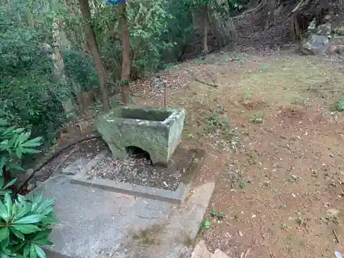 神明宮の手水舎