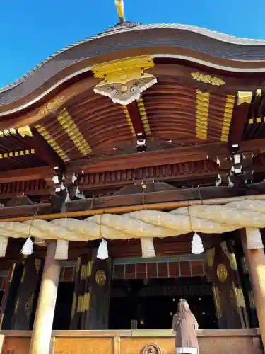 寒川神社の{uncategorized: "未分類", other: "その他", undefined: "問題あり", building: "その他建物", grave: "お墓", sacred_gate: "鳥居", guardian: "狛犬", statue: "像", buddha: "仏像", history: "歴史", nature: "自然", garden: "庭園", animal: "動物", pagoda: "塔", temizu: "手水舎", mountain_gate: "山門・神門", sanctuary: "本殿・本堂", subordinate: "末社・摂社", art: "芸術", scenery: "景色", jizo: "地蔵", ema: "絵馬", goshuin: "御朱印", omikuji: "おみくじ", items: "授与品その他", amulet: "お守り", goshuincho: "御朱印帳", eats: "食事", festival: "お祭り", votive_dance: "神楽", shichigosan: "七五三参", wedding: "結婚式", experience: "体験その他", initially: "初詣", around: "周辺", anti_infection: "感染症対策"}