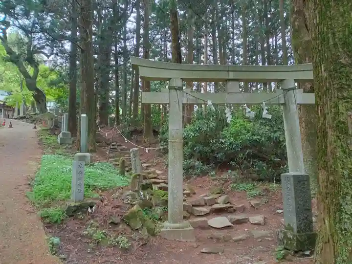 加波山三枝祇神社親宮拝殿(茨城県)