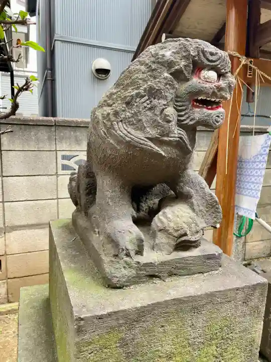 石井神社の{uncategorized: "未分類", other: "その他", undefined: "問題あり", building: "その他建物", grave: "お墓", sacred_gate: "鳥居", guardian: "狛犬", statue: "像", buddha: "仏像", history: "歴史", nature: "自然", garden: "庭園", animal: "動物", pagoda: "塔", temizu: "手水舎", mountain_gate: "山門・神門", sanctuary: "本殿・本堂", subordinate: "末社・摂社", art: "芸術", scenery: "景色", jizo: "地蔵", ema: "絵馬", goshuin: "御朱印", omikuji: "おみくじ", items: "授与品その他", amulet: "お守り", goshuincho: "御朱印帳", eats: "食事", festival: "お祭り", votive_dance: "神楽", shichigosan: "七五三参", wedding: "結婚式", experience: "体験その他", initially: "初詣", around: "周辺", anti_infection: "感染症対策"}
