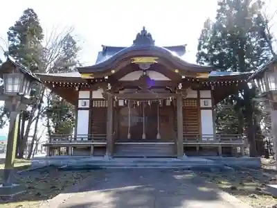 鷹巣神社の本殿