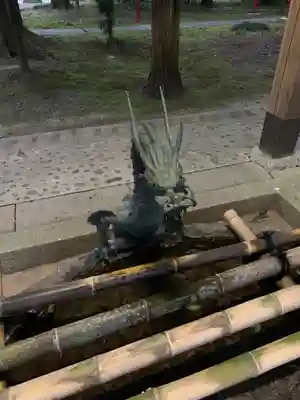 布智神社(本甲)の手水舎