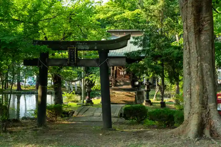 鳥海月山両所宮(山形県)