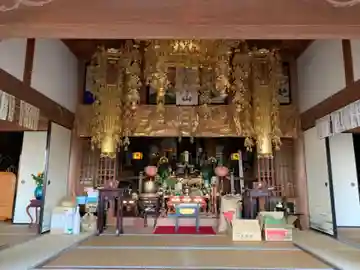 長性寺の本殿・本堂
