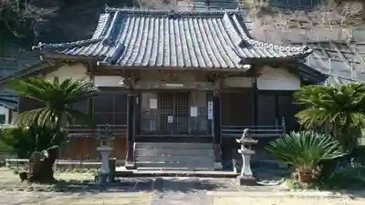 観音寺の本殿・本堂
