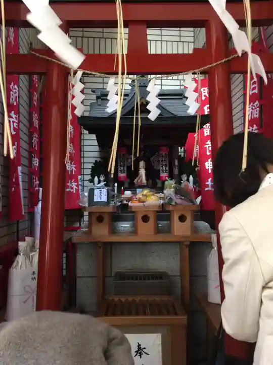 朝日稲荷神社の本殿・本堂