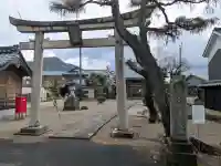 賀茂神社の{uncategorized: "未分類", other: "その他", undefined: "問題あり", building: "その他建物", grave: "お墓", sacred_gate: "鳥居", guardian: "狛犬", statue: "像", buddha: "仏像", history: "歴史", nature: "自然", garden: "庭園", animal: "動物", pagoda: "塔", temizu: "手水舎", mountain_gate: "山門・神門", sanctuary: "本殿・本堂", subordinate: "末社・摂社", art: "芸術", scenery: "景色", jizo: "地蔵", ema: "絵馬", goshuin: "御朱印", omikuji: "おみくじ", items: "授与品その他", amulet: "お守り", goshuincho: "御朱印帳", eats: "食事", festival: "お祭り", votive_dance: "神楽", shichigosan: "七五三参", wedding: "結婚式", experience: "体験その他", initially: "初詣", around: "周辺", anti_infection: "感染症対策"}