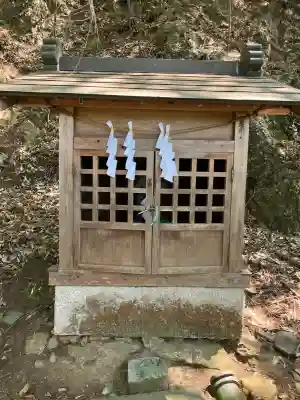 水使神社の{uncategorized: "未分類", other: "その他", undefined: "問題あり", building: "その他建物", grave: "お墓", sacred_gate: "鳥居", guardian: "狛犬", statue: "像", buddha: "仏像", history: "歴史", nature: "自然", garden: "庭園", animal: "動物", pagoda: "塔", temizu: "手水舎", mountain_gate: "山門・神門", sanctuary: "本殿・本堂", subordinate: "末社・摂社", art: "芸術", scenery: "景色", jizo: "地蔵", ema: "絵馬", goshuin: "御朱印", omikuji: "おみくじ", items: "授与品その他", amulet: "お守り", goshuincho: "御朱印帳", eats: "食事", festival: "お祭り", votive_dance: "神楽", shichigosan: "七五三参", wedding: "結婚式", experience: "体験その他", initially: "初詣", around: "周辺", anti_infection: "感染症対策"}