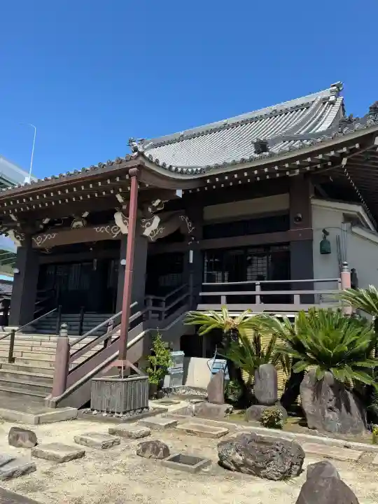 解脱寺の{uncategorized: "未分類", other: "その他", undefined: "問題あり", building: "その他建物", grave: "お墓", sacred_gate: "鳥居", guardian: "狛犬", statue: "像", buddha: "仏像", history: "歴史", nature: "自然", garden: "庭園", animal: "動物", pagoda: "塔", temizu: "手水舎", mountain_gate: "山門・神門", sanctuary: "本殿・本堂", subordinate: "末社・摂社", art: "芸術", scenery: "景色", jizo: "地蔵", ema: "絵馬", goshuin: "御朱印", omikuji: "おみくじ", items: "授与品その他", amulet: "お守り", goshuincho: "御朱印帳", eats: "食事", festival: "お祭り", votive_dance: "神楽", shichigosan: "七五三参", wedding: "結婚式", experience: "体験その他", initially: "初詣", around: "周辺", anti_infection: "感染症対策"}