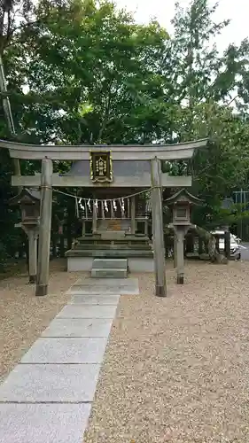 鳥屋神社の末社