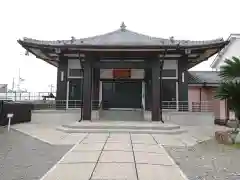 光明寺の本殿