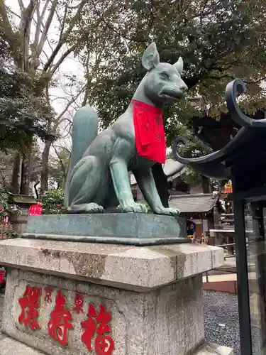 豊川稲荷東京別院の狛犬