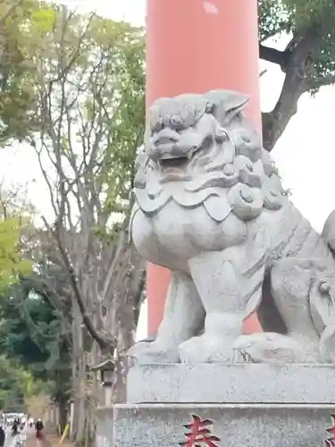 武蔵一宮氷川神社の狛犬