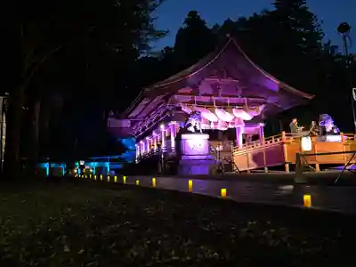 諏訪大社下社秋宮(長野県)