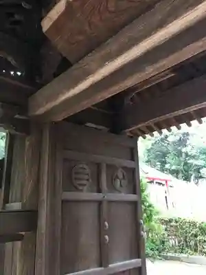 松雲院の山門・神門
