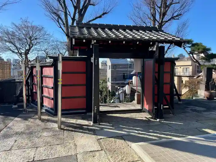 清立院の{uncategorized: "未分類", other: "その他", undefined: "問題あり", building: "その他建物", grave: "お墓", sacred_gate: "鳥居", guardian: "狛犬", statue: "像", buddha: "仏像", history: "歴史", nature: "自然", garden: "庭園", animal: "動物", pagoda: "塔", temizu: "手水舎", mountain_gate: "山門・神門", sanctuary: "本殿・本堂", subordinate: "末社・摂社", art: "芸術", scenery: "景色", jizo: "地蔵", ema: "絵馬", goshuin: "御朱印", omikuji: "おみくじ", items: "授与品その他", amulet: "お守り", goshuincho: "御朱印帳", eats: "食事", festival: "お祭り", votive_dance: "神楽", shichigosan: "七五三参", wedding: "結婚式", experience: "体験その他", initially: "初詣", around: "周辺", anti_infection: "感染症対策"}