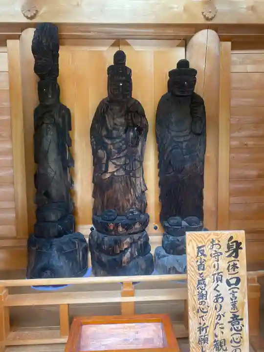 宝満神宮寺の仏像
