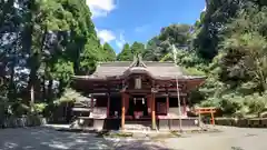 花尾神社の本殿