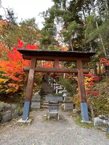開拓神社（紅櫻公園）(北海道)