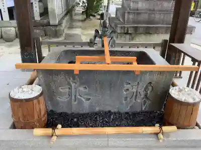 堤治神社の手水舎