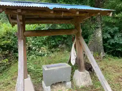 八幡神社の手水舎