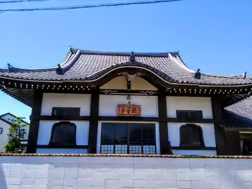 観音寺の本殿・本堂