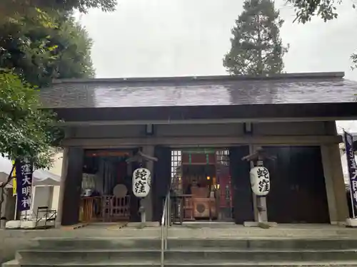 蛇窪神社の本殿・本堂