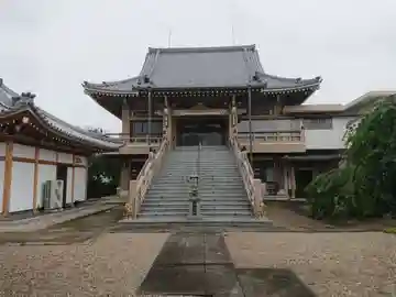 観音寺の本殿・本堂