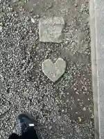 堤治神社の{uncategorized: "未分類", other: "その他", undefined: "問題あり", building: "その他建物", grave: "お墓", sacred_gate: "鳥居", guardian: "狛犬", statue: "像", buddha: "仏像", history: "歴史", nature: "自然", garden: "庭園", animal: "動物", pagoda: "塔", temizu: "手水舎", mountain_gate: "山門・神門", sanctuary: "本殿・本堂", subordinate: "末社・摂社", art: "芸術", scenery: "景色", jizo: "地蔵", ema: "絵馬", goshuin: "御朱印", omikuji: "おみくじ", items: "授与品その他", amulet: "お守り", goshuincho: "御朱印帳", eats: "食事", festival: "お祭り", votive_dance: "神楽", shichigosan: "七五三参", wedding: "結婚式", experience: "体験その他", initially: "初詣", around: "周辺", anti_infection: "感染症対策"}