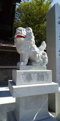 北見神社の狛犬