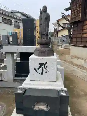 観音寺の{uncategorized: "未分類", other: "その他", undefined: "問題あり", building: "その他建物", grave: "お墓", sacred_gate: "鳥居", guardian: "狛犬", statue: "像", buddha: "仏像", history: "歴史", nature: "自然", garden: "庭園", animal: "動物", pagoda: "塔", temizu: "手水舎", mountain_gate: "山門・神門", sanctuary: "本殿・本堂", subordinate: "末社・摂社", art: "芸術", scenery: "景色", jizo: "地蔵", ema: "絵馬", goshuin: "御朱印", omikuji: "おみくじ", items: "授与品その他", amulet: "お守り", goshuincho: "御朱印帳", eats: "食事", festival: "お祭り", votive_dance: "神楽", shichigosan: "七五三参", wedding: "結婚式", experience: "体験その他", initially: "初詣", around: "周辺", anti_infection: "感染症対策"}