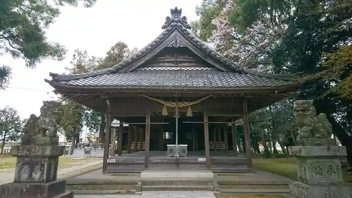 山那神社の本殿・本堂