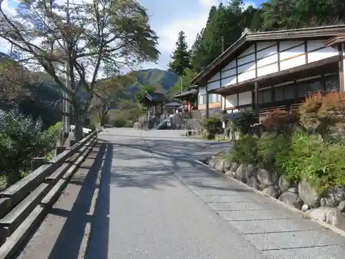 信濃比叡廣拯院のその他建物