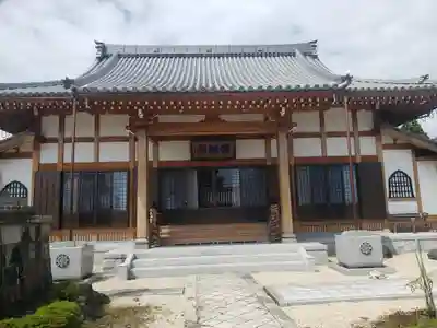 覚伝寺の本殿・本堂