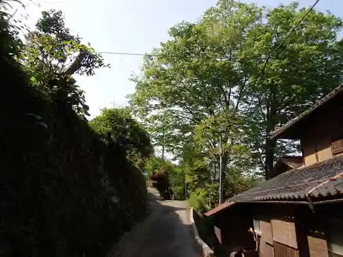 阿太賀都健御熊命神社の周辺