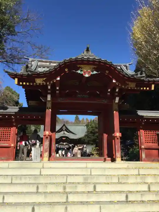 秩父神社の山門・神門