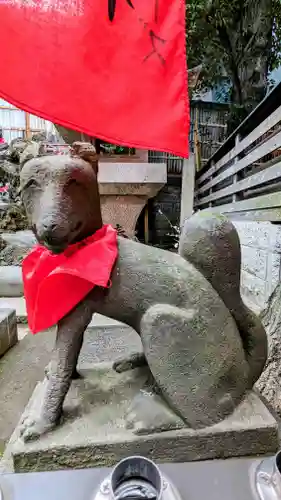 飛木稲荷神社の狛犬