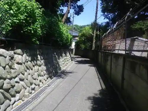 高徳院の周辺