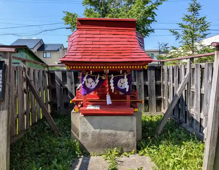帯広三吉神社の末社・摂社