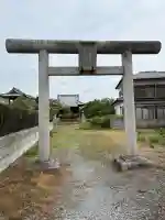 白旗八幡宮の{uncategorized: "未分類", other: "その他", undefined: "問題あり", building: "その他建物", grave: "お墓", sacred_gate: "鳥居", guardian: "狛犬", statue: "像", buddha: "仏像", history: "歴史", nature: "自然", garden: "庭園", animal: "動物", pagoda: "塔", temizu: "手水舎", mountain_gate: "山門・神門", sanctuary: "本殿・本堂", subordinate: "末社・摂社", art: "芸術", scenery: "景色", jizo: "地蔵", ema: "絵馬", goshuin: "御朱印", omikuji: "おみくじ", items: "授与品その他", amulet: "お守り", goshuincho: "御朱印帳", eats: "食事", festival: "お祭り", votive_dance: "神楽", shichigosan: "七五三参", wedding: "結婚式", experience: "体験その他", initially: "初詣", around: "周辺", anti_infection: "感染症対策"}