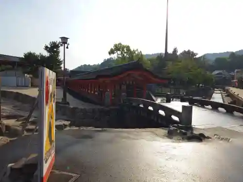 厳島神社(広島県)