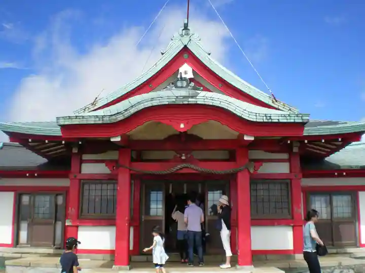 箱根元宮の本殿・本堂