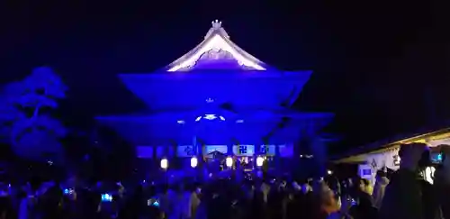 善光寺の本殿・本堂