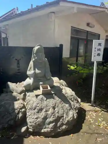 熊川神社の{uncategorized: "未分類", other: "その他", undefined: "問題あり", building: "その他建物", grave: "お墓", sacred_gate: "鳥居", guardian: "狛犬", statue: "像", buddha: "仏像", history: "歴史", nature: "自然", garden: "庭園", animal: "動物", pagoda: "塔", temizu: "手水舎", mountain_gate: "山門・神門", sanctuary: "本殿・本堂", subordinate: "末社・摂社", art: "芸術", scenery: "景色", jizo: "地蔵", ema: "絵馬", goshuin: "御朱印", omikuji: "おみくじ", items: "授与品その他", amulet: "お守り", goshuincho: "御朱印帳", eats: "食事", festival: "お祭り", votive_dance: "神楽", shichigosan: "七五三参", wedding: "結婚式", experience: "体験その他", initially: "初詣", around: "周辺", anti_infection: "感染症対策"}