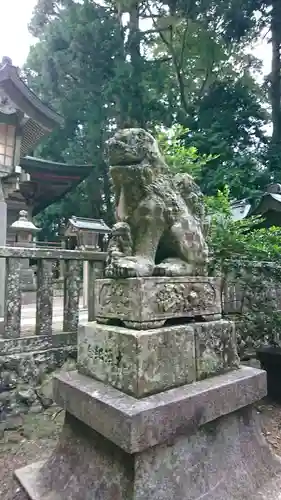零羊崎神社の狛犬