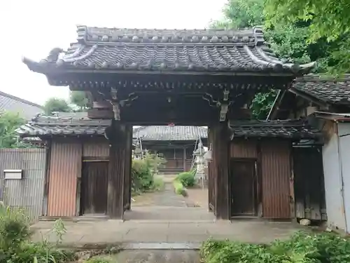 安楽寺の山門