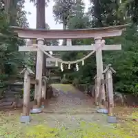 古麻志比古神社の鳥居